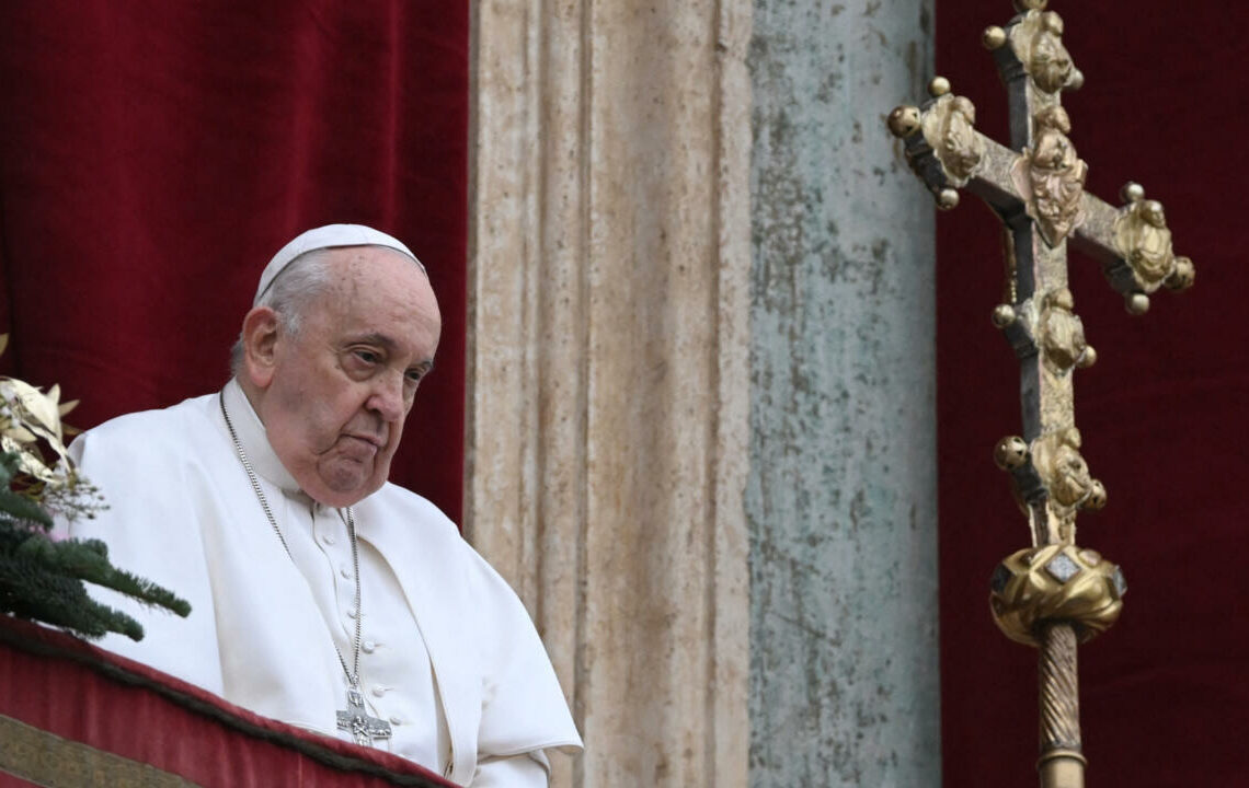 Israël réagit: Le pape condamne a nouveau la «cruauté» d’une frappe israélienne à Gaza