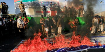 Les Etats-Unis frappent des cibles des rebelles houthis au Yémen