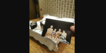 Syrie: Les rebelles humilient Bachar al-Assad avec une photo de lui en maillot de bain
