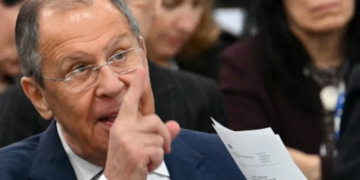 La Russie juge « inadmissible » de voir des « terroristes » contrôler la Syrie