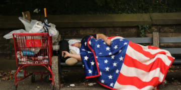 Etats-Unis: Plus de 770 000 personnes sont recensées sans-abri, 18% de plus qu&rsquo;il y a un an