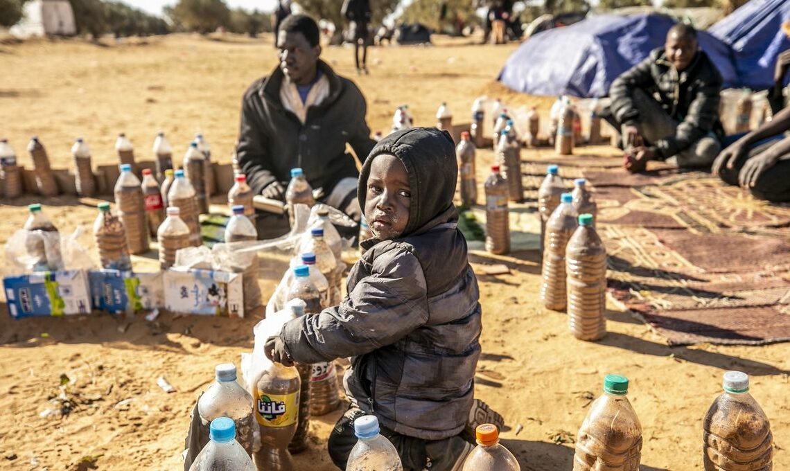 Tunisie: Plus de 20 000 migrants habiteraient la localité d’El Amra à Sfax
