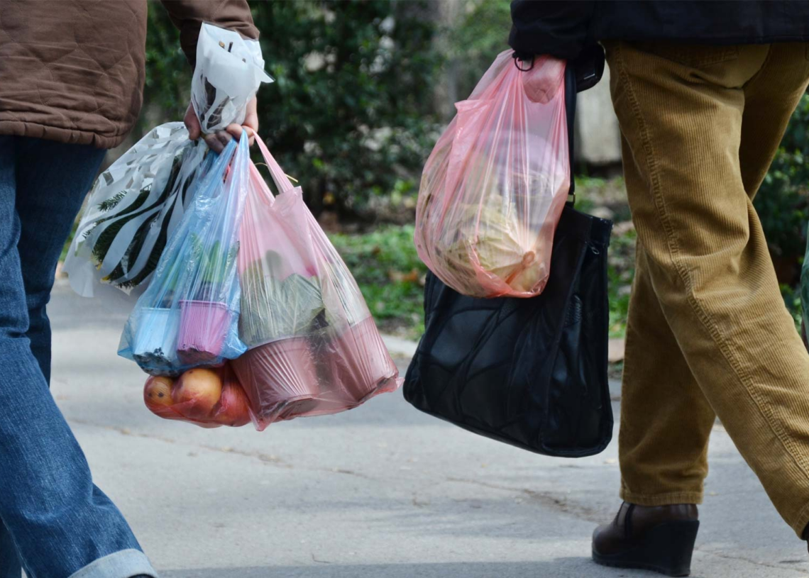 Les « sachets » ont le cuir épais : 12,4 millions de Tunisiens utilisent 4,2 milliards de sacs plastique par an…