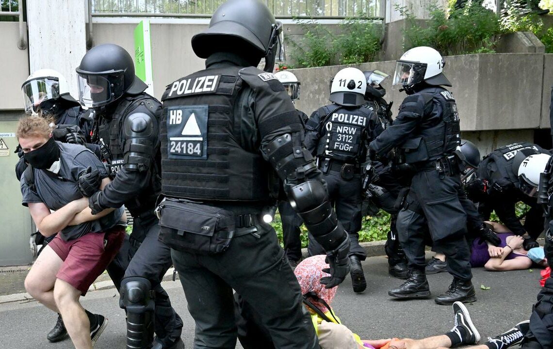 Record en Allemagne : les violences d’extrême droite en hausse de 17 % en 2024, selon un décompte provisoire