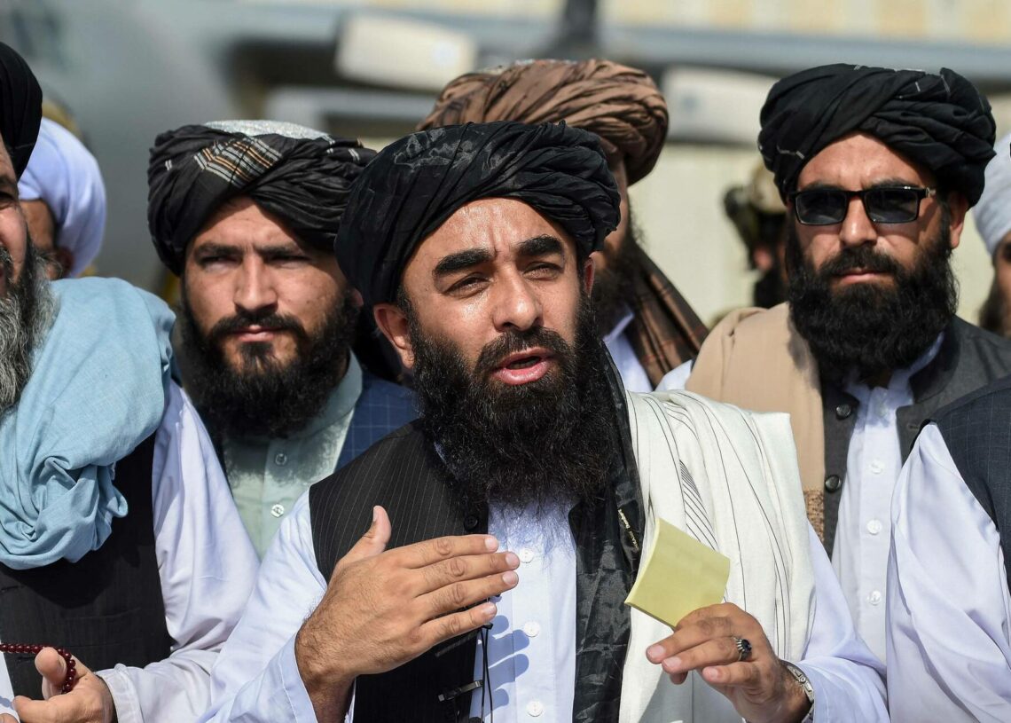 A Rome, fais comme les Romains: Le personnel de l’ONU forcé de porter la barbe en Afghanistan