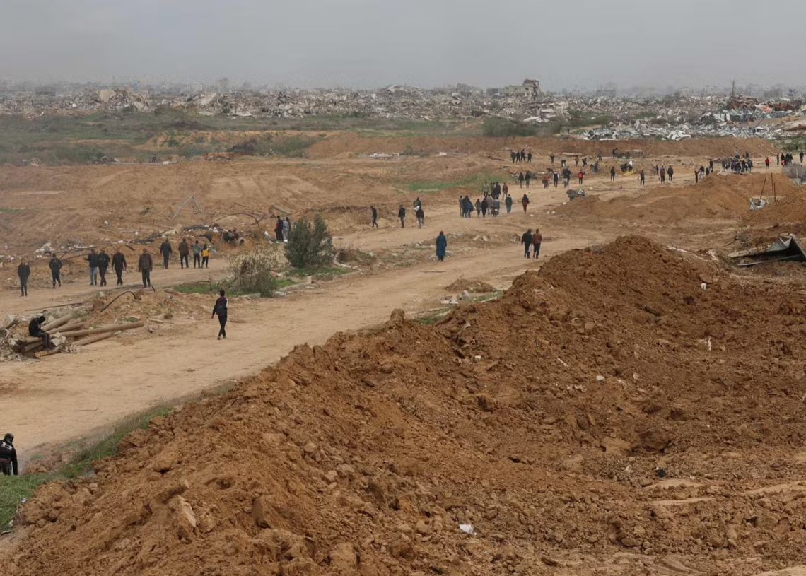  Israël se retire du couloir de Netzarim: Les Gazaouis retrouvent le droit de circuler librement entre le Nord et le Sud