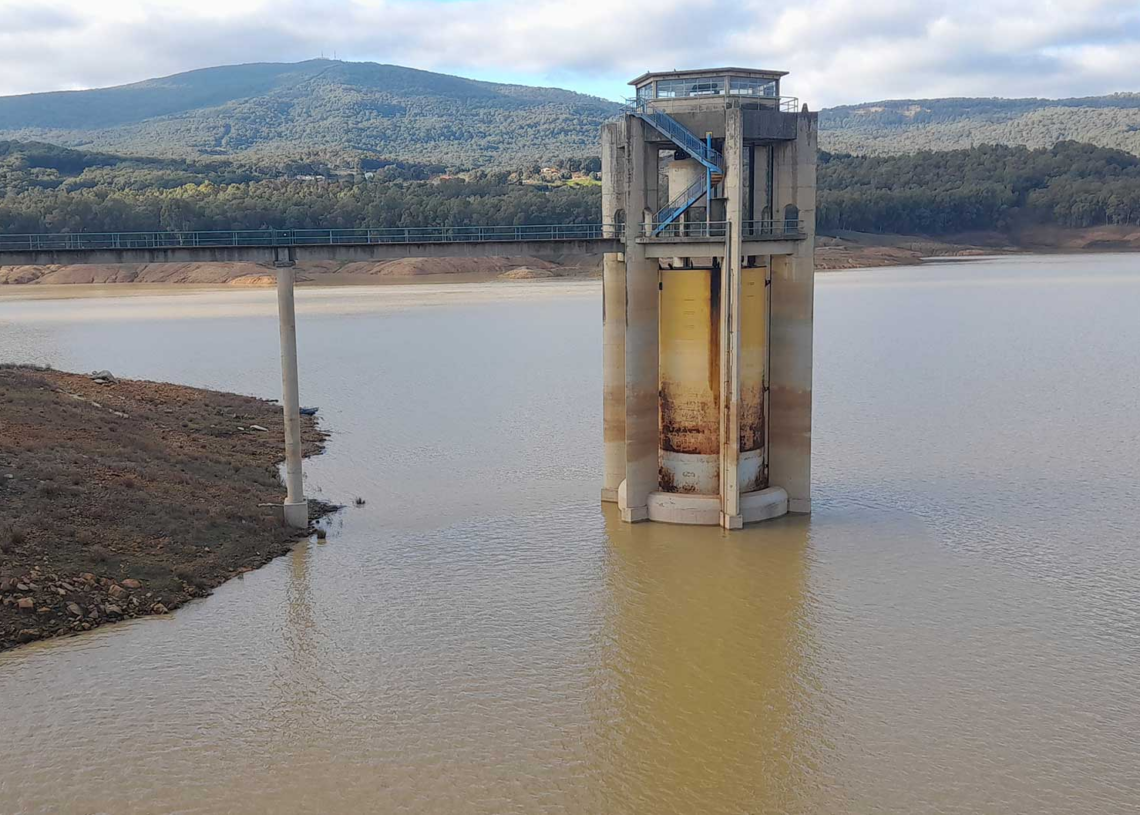 Appel à la prudence: le déversement du barrage de Oued Bzikh à Menzel Bouzelfa aura lieu ce lundi