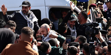 Cessez-le-feu: En échange de trois otages, Israël libère 369 prisonniers Palestiniens