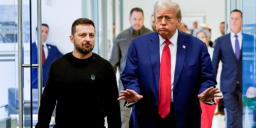 Une condition à la paix: Donald Trump exige des élections en Ukraine pour remplacer Zelensky