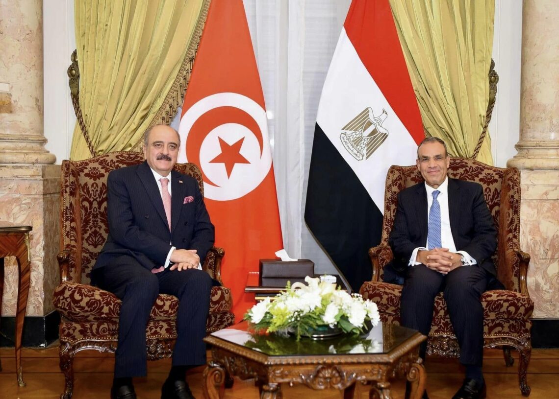 Mohamed Ali Nafti participe au  « Sommet arabe extraordinaire sur la Palestine »