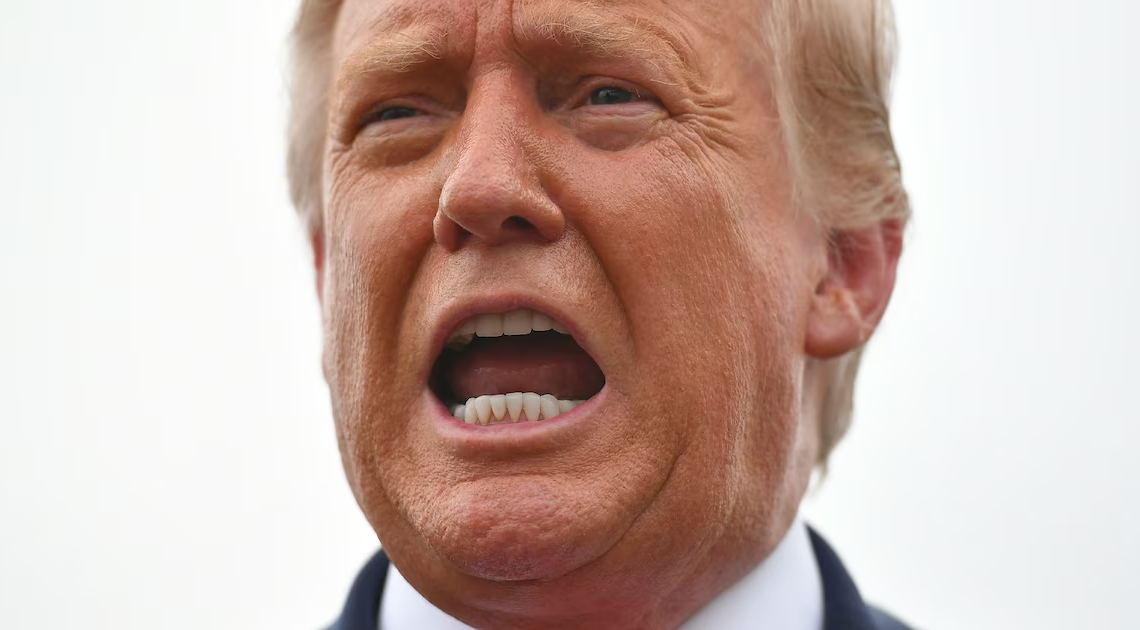 Donald Trump lance un avertissement au « peuple de Gaza » : « Si vous gardez des otages, vous êtes morts »