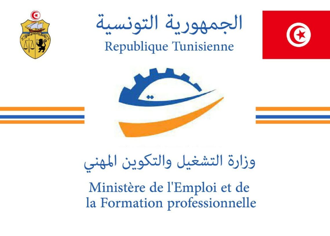 Il va falloir pointer: Le ministre de l’Emploi annonce des mesures disciplinaires pour endiguer l&rsquo;absentéisme de ses agents