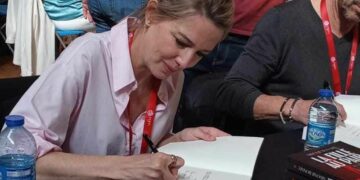 Quais du polar à Lyon : la présentatrice vedette de France 2 Sidonie Bonnec a dévoilé son premier roman intitulé « La fille au pair »