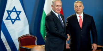 Netanyahou imperturbable de Gaza à Budapest