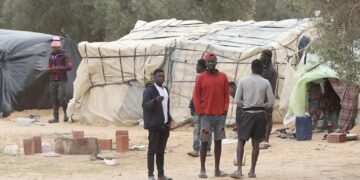 Environ 2500 personnes évacuées: La campagne de démantèlement des camps de migrants se poursuit à Sfax