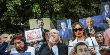 Tunisie: le procès vu d’ailleurs