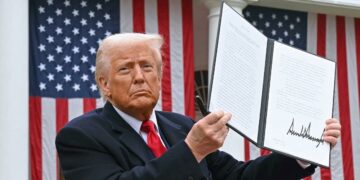 Pétrole et dollar en baisse…