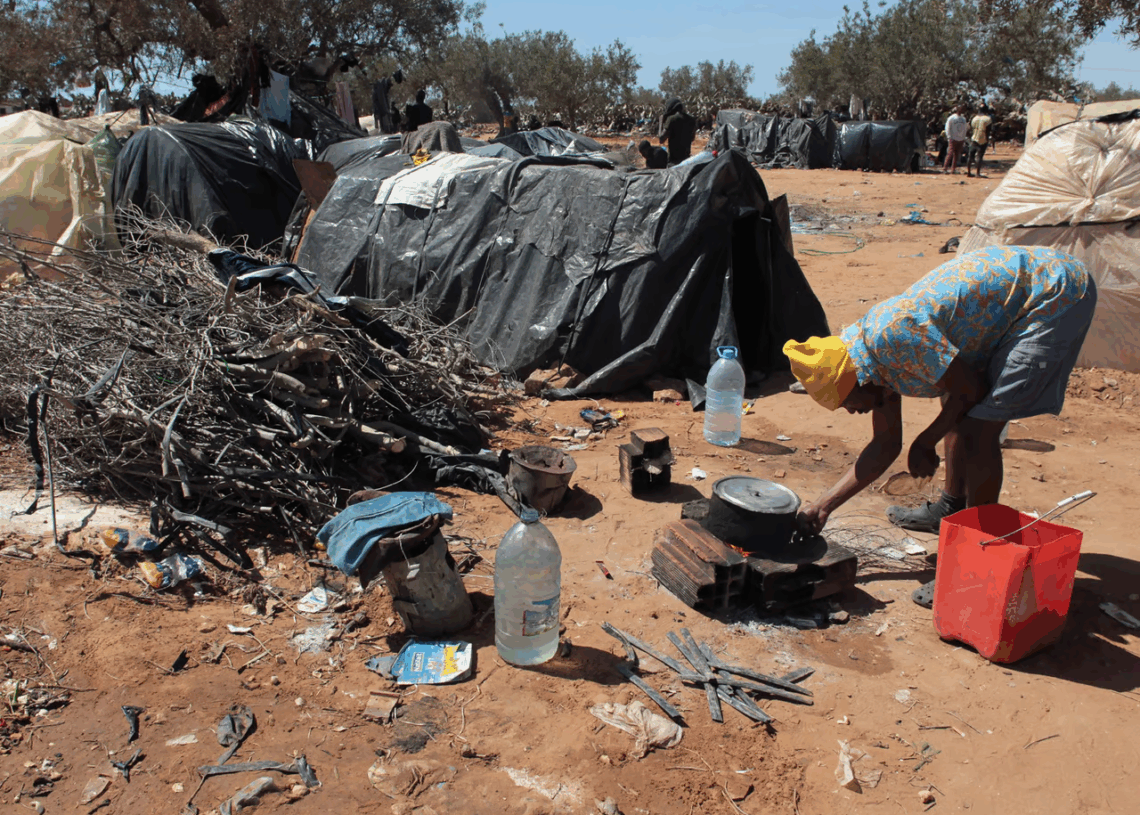 Sfax: Démantèlement d&rsquo;un camp abritant 3500 migrants à El Amra