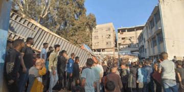 Massacre: Une frappe israélienne sur une école abritant des réfugiés à Gaza fait 17 morts