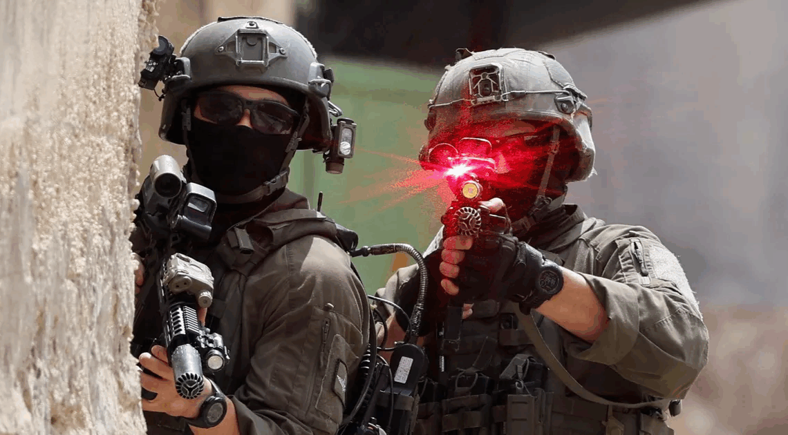 Gaza pour « vitrine »: Israël a exporté pour 14,7 milliards de dollars d’armes en 2024, un record