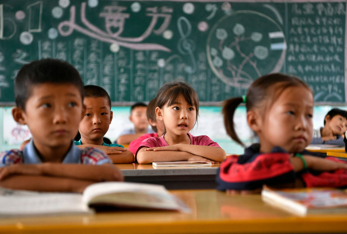 Chine : série d&rsquo;arrestations, dont le directeur d&rsquo;une école, après l’empoisonnement de plus de 230 élèves