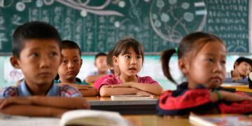 Chine : série d&rsquo;arrestations, dont le directeur d&rsquo;une école, après l’empoisonnement de plus de 230 élèves