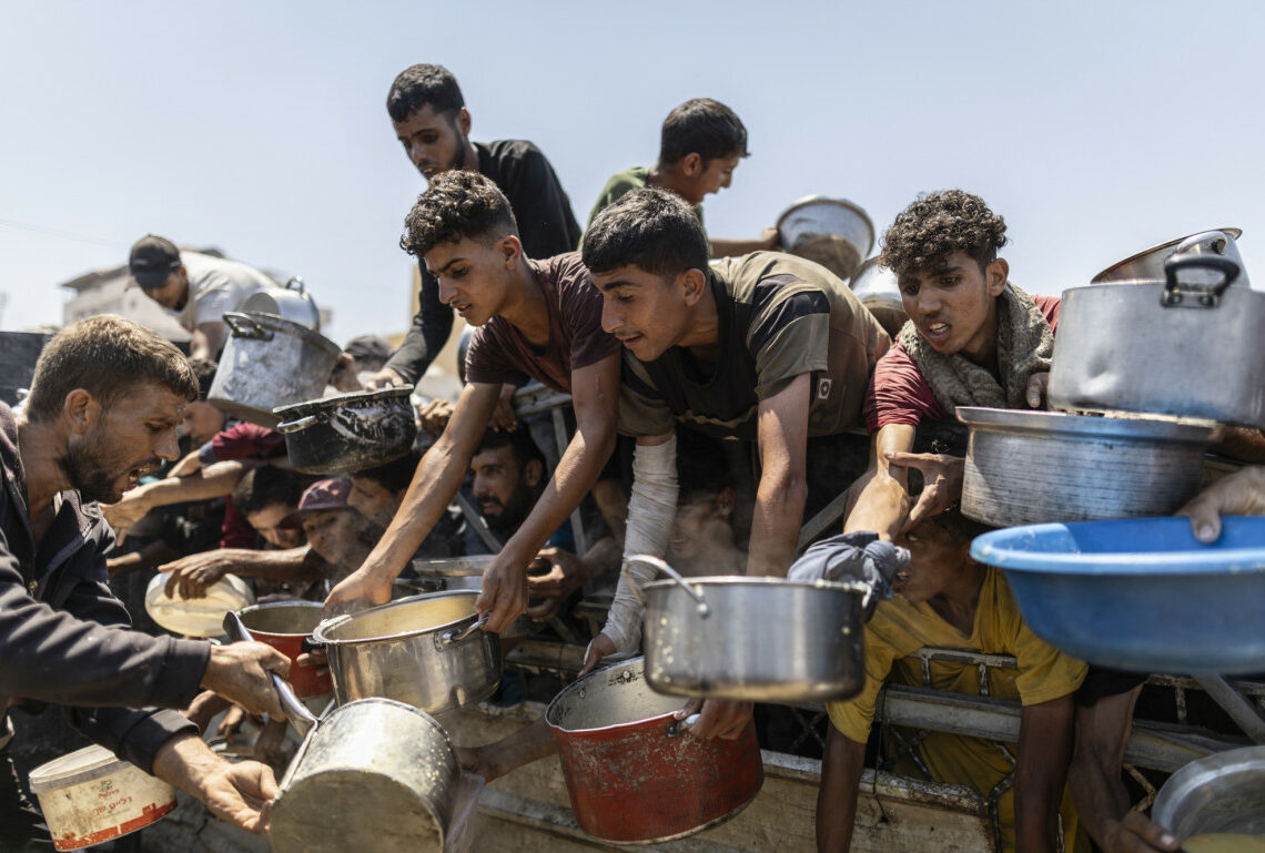 Gaza : la France larguera 40 tonnes d’aide sur l’enclave palestinienne à partir de vendredi