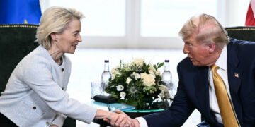 Droits de douane : les États-Unis et l&rsquo;UE ont conclu un accord, annonce Trump