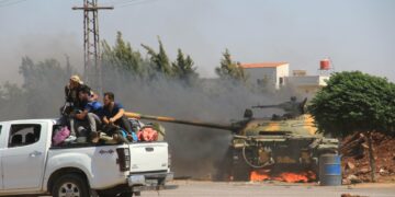 Syrie: Les affrontements entre Druzes et Bédouins font plus de 100 morts, Israël lance des frappes