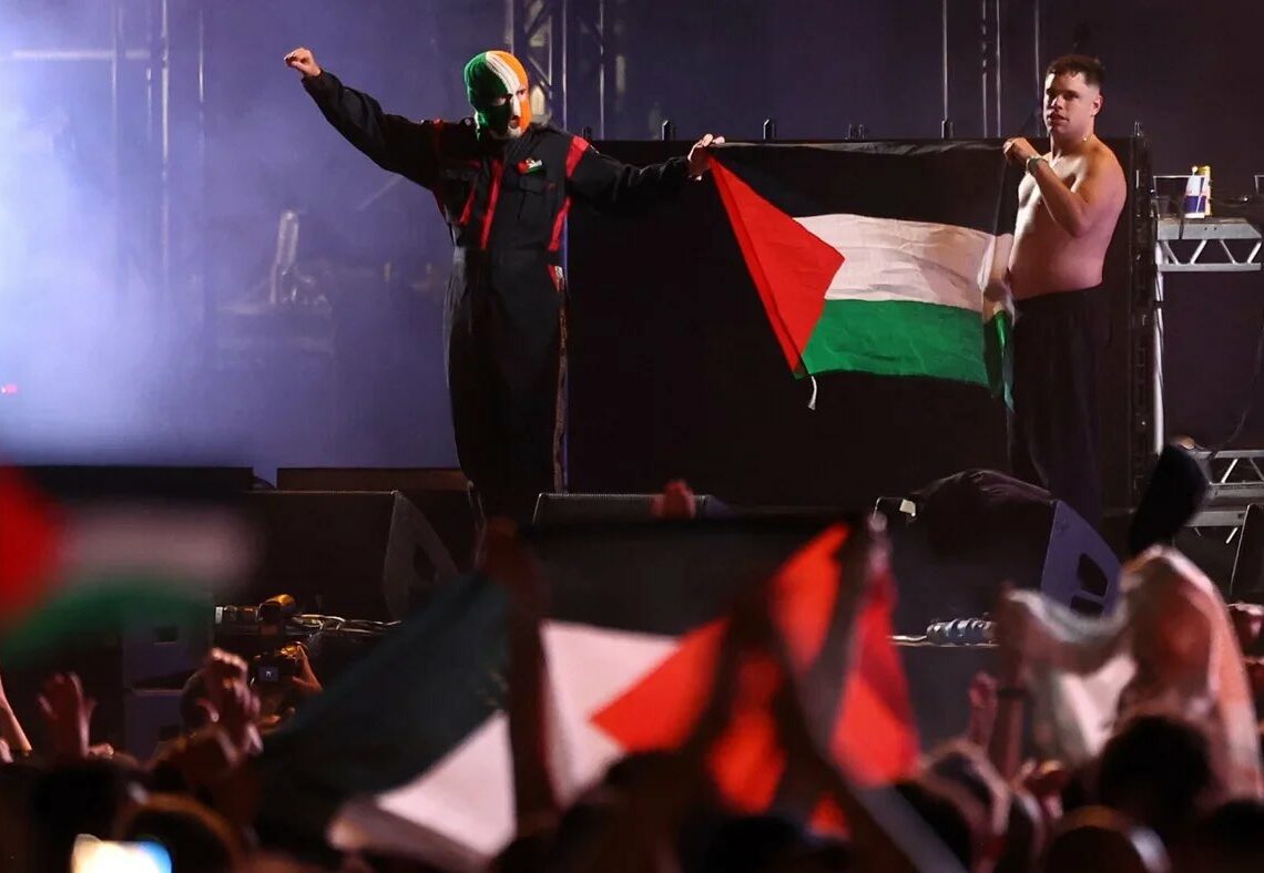 Face à la pression des pro-Israël dans l’industrie musicale: Le groupe « Massive Attack » lance un syndicat d’artistes solidaires avec Gaza