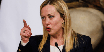 Giorgia Meloni en colère: Israël frappe la paroisse catholique de Gaza, l&rsquo;Italie réagit