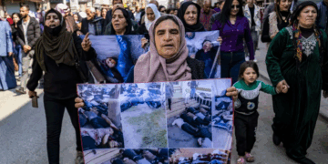 En Syrie, une enquête officielle recense plus de 1 400 personnes tuées en mars pendant les massacres dans la région alaouite