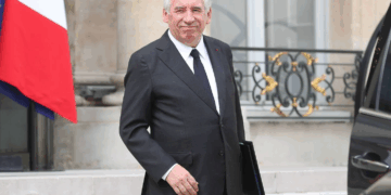 France : devoirs de vacances