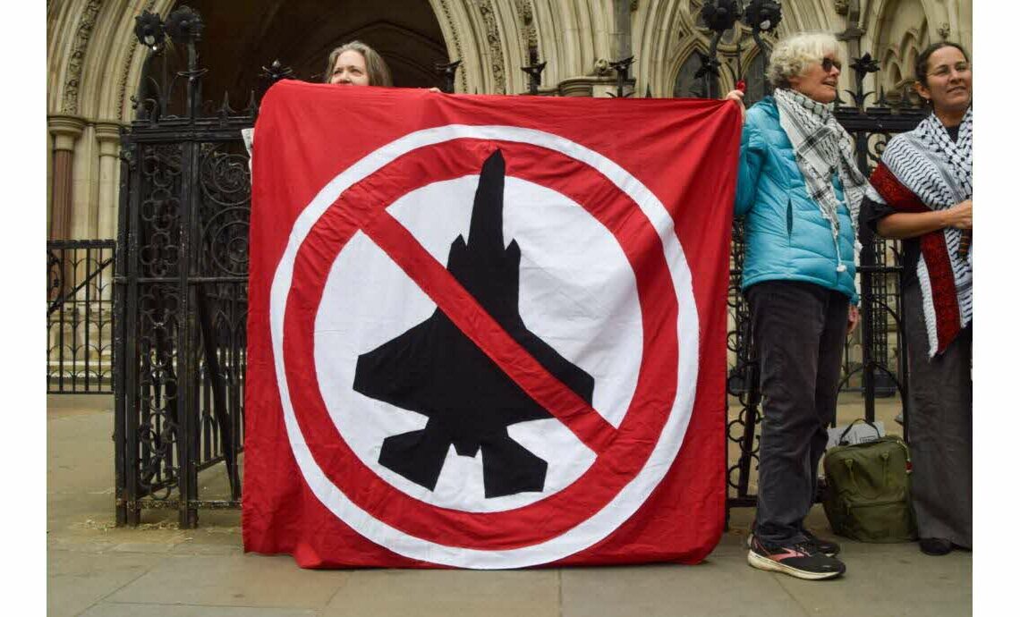 L’UE jugée « incapable » d’une telle sanction: La Slovénie décide d’interdire le commerce d’armes avec Israël