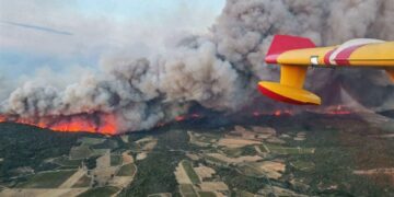 Incendie dans le sud de la France: plus de 16.000 hectares brûlés