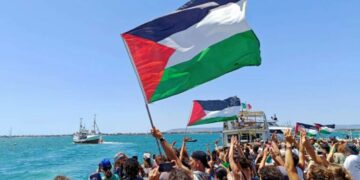 Avant un autre départ depuis Tunis: La « Global Sumud Flotilla » partira dimanche de Barcelone pour briser le blocus de Gaza