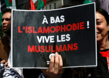 « Musulmanophobie »: La haine anti-musulmane en hausse en France, selon l’IFOP