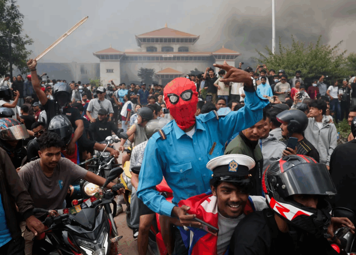 La révolte de jeunes Népalais
