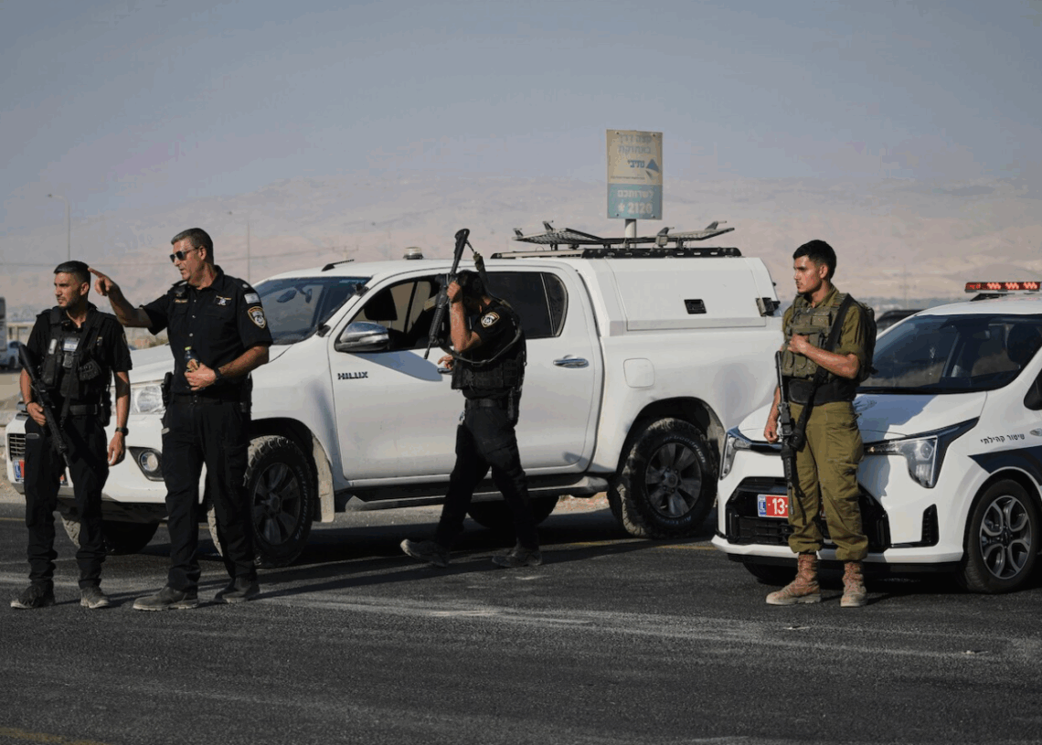 La Jordanie dit suivre la situation: Deux morts dans une attaque à un poste-frontière de Cisjordanie