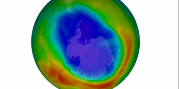 Une bouffée d’oxygène: le trou dans la couche d’ozone se résorbe, et devrait se refermer dans le courant du siècle