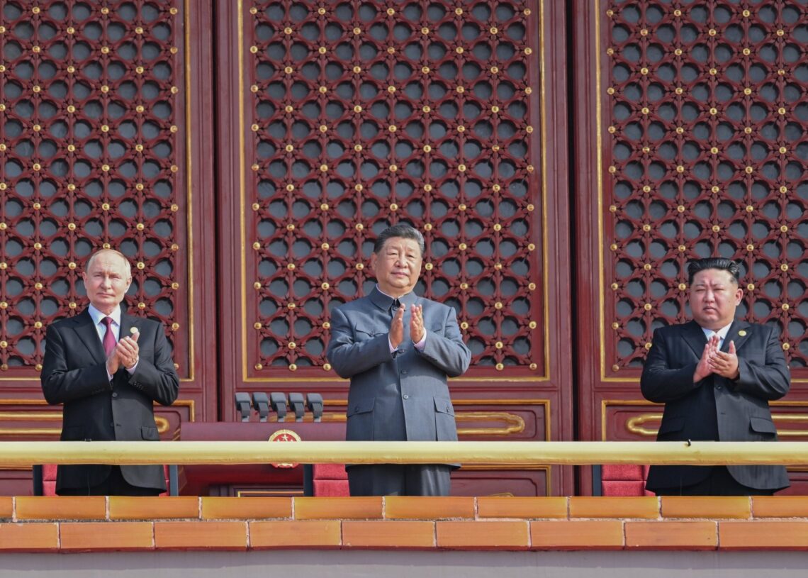 Trump fulmine: Image historique de Vladimir Poutine, Xi Jinping et Kim Jong-un réunis à Pékin