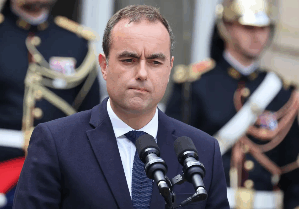 France : Lecornu, homme de record