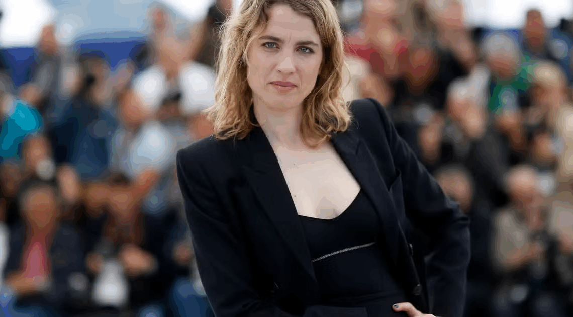 L&rsquo;actrice française engagée, Adèle Haenel,  annonce rejoindre depuis Tunis la Global Sumud Flotilla