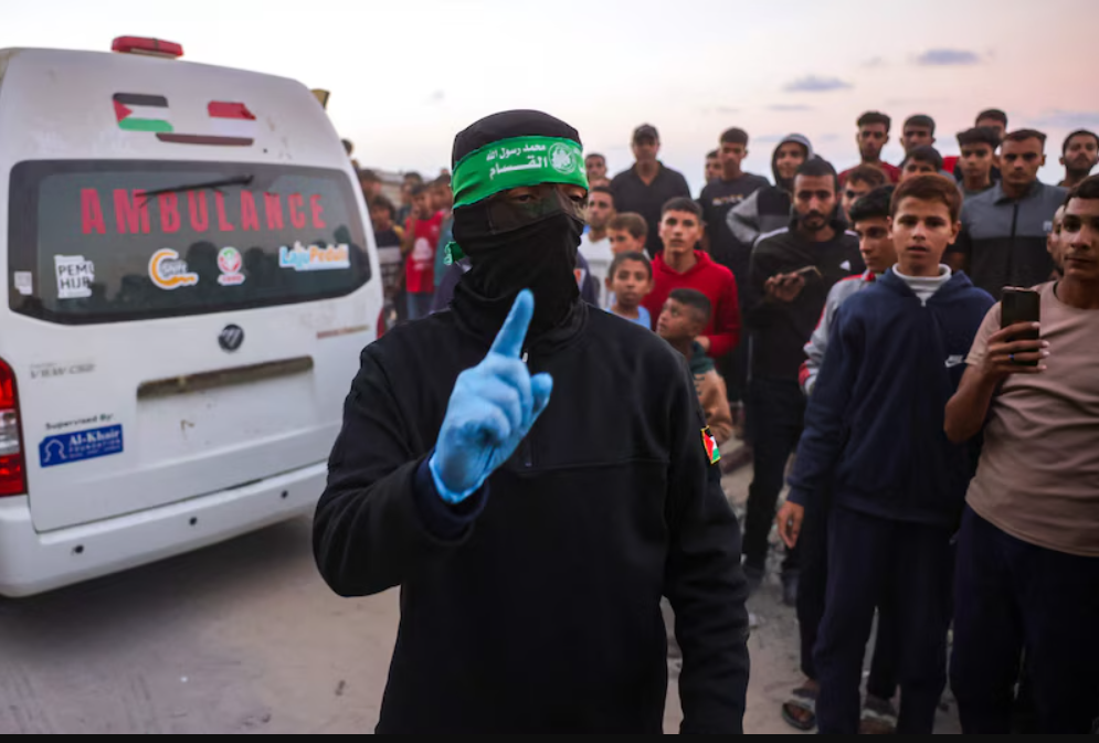 Cinq Palestiniens tués dans une frappe israélienne: Israël affirme que le Hamas a attaqué ses troupes, l’organisation dément