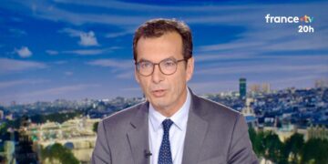 « On est pas autistes »: Le tout nouveau ministre du Travail français dérape au 20h et fait scandale