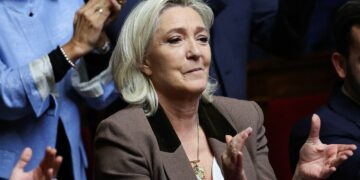 Victoire pour Marine Le Pen: La France adopte un texte du Rassemblement National visant l&rsquo;accord  franco-algérien de 1968