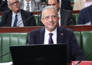 Le ministre de la Santé annonce la création d’un centre de lutte contre le cancer à Gabès