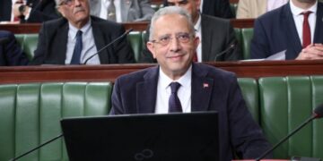 Le ministre de la Santé annonce la création d’un centre de lutte contre le cancer à Gabès