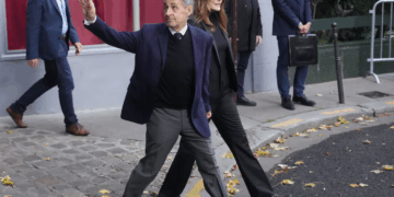 Sarkozy : un « innocent » en prison