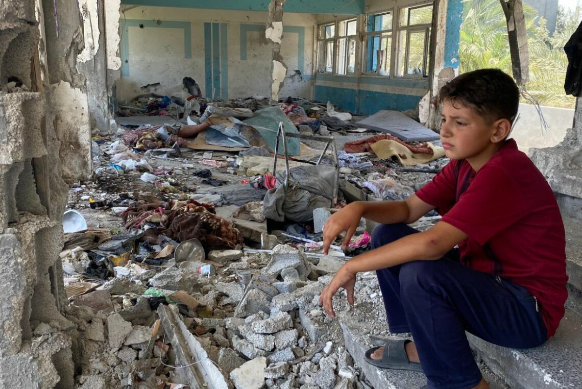 Gaza:  Plus de 20 000 élèves et 1 037 enseignants tués depuis le début de l&rsquo;offensive israélienne